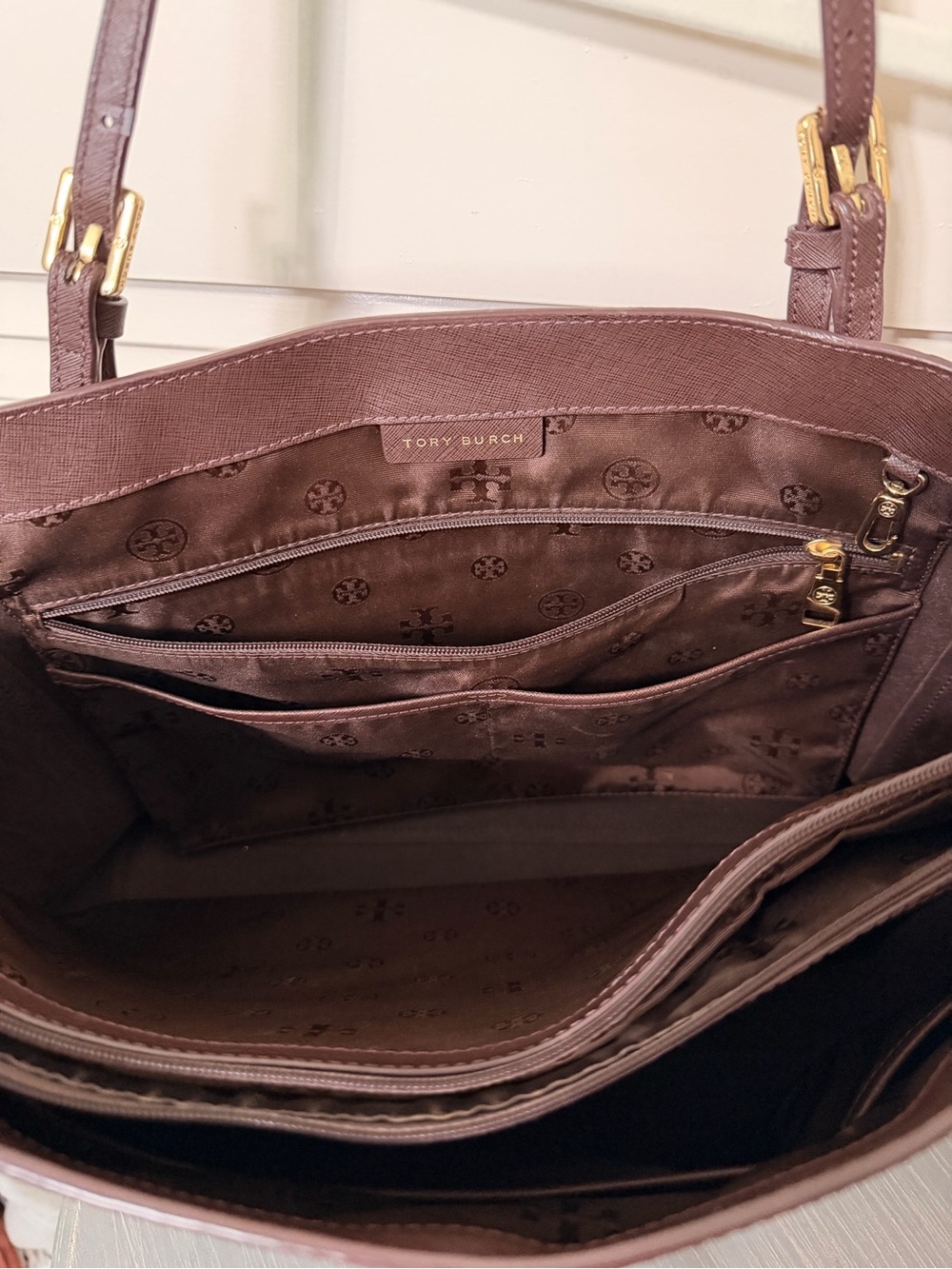 Tory Burch Chocolate Brown Saffiano Leather Tote with Gold Hardware - Picture 13 of 17